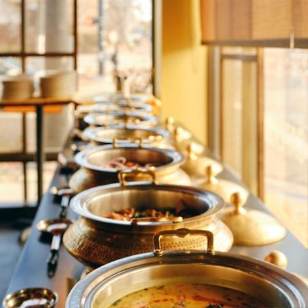 Fabhotel Gold Inn Janakpuri Delhi  Dış mekan fotoğraf
